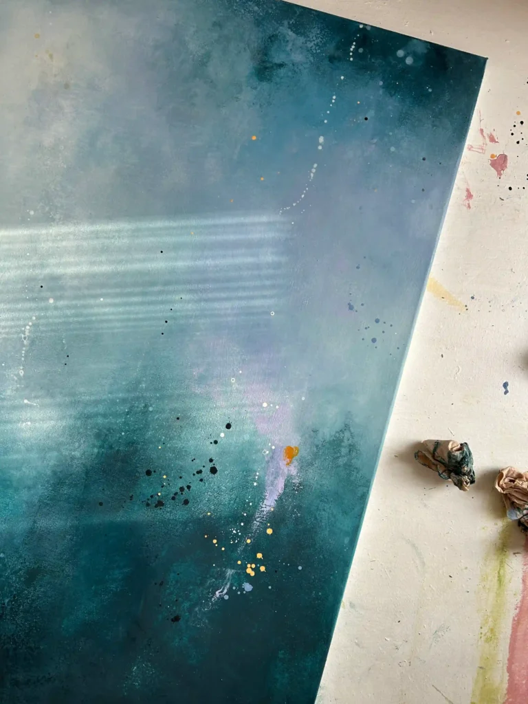 detail modrého barevného obrazu