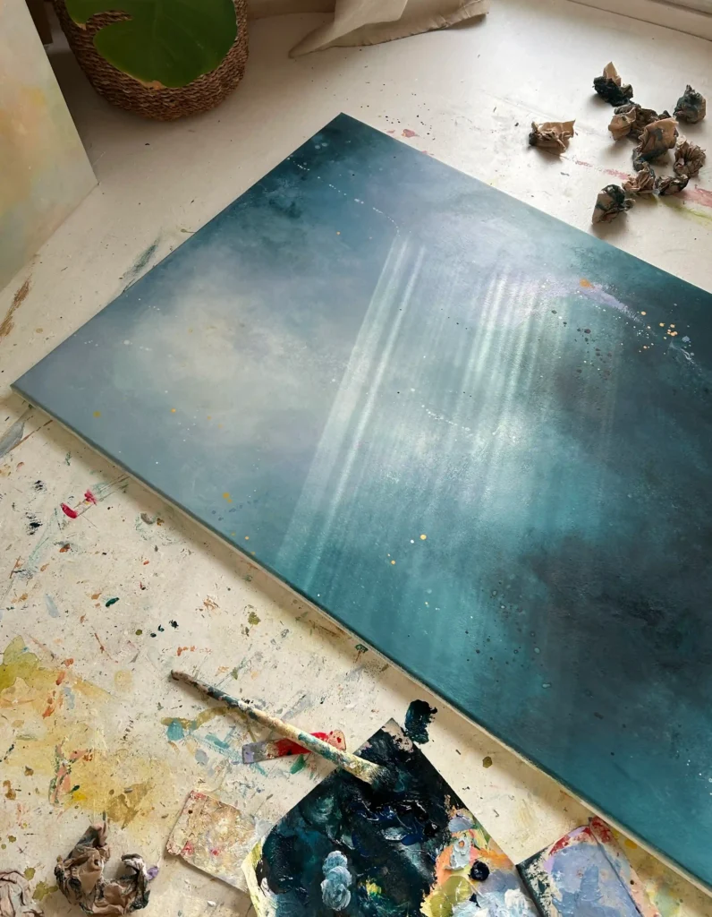 detail modrého barevného obrazu